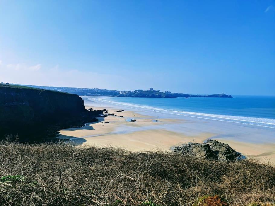 Large 4 Person Couples And Family Caravan In Newquay Bay Resort Exteriér fotografie